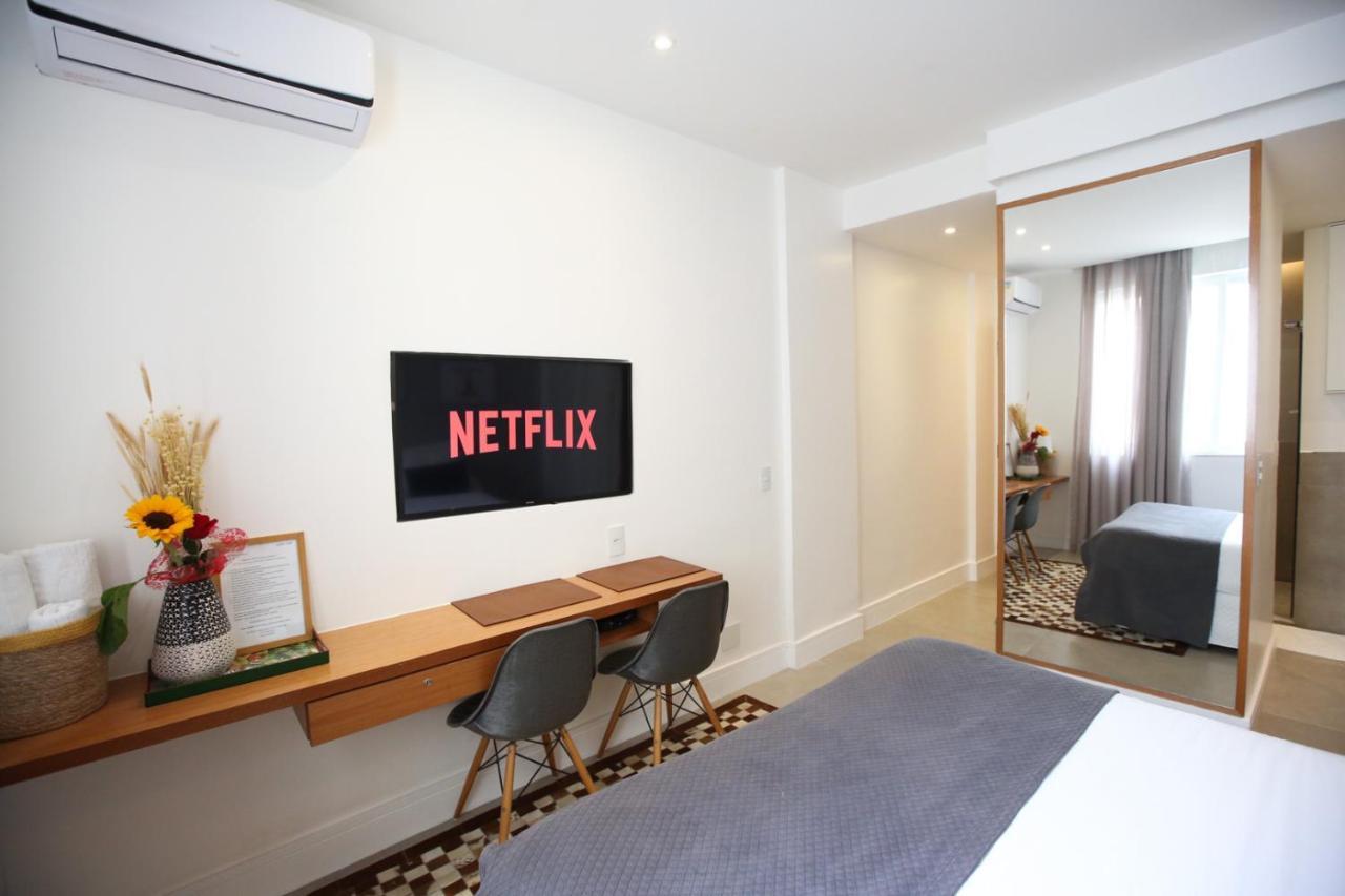 Unhotel - Aluguel De Temporada Avenida Atlantica, Posto 6 - Praia De Copacabana ริโอเดจาเนโร ภายนอก รูปภาพ