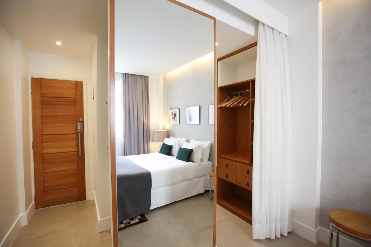 Unhotel - Aluguel De Temporada Avenida Atlantica, Posto 6 - Praia De Copacabana ริโอเดจาเนโร ภายนอก รูปภาพ